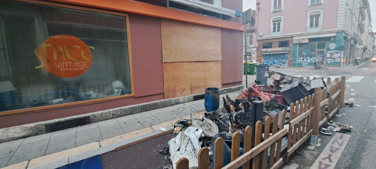 WhatsApp Image 2023-04-03 &agrave; 07.35.44~.jpg (153 KB)