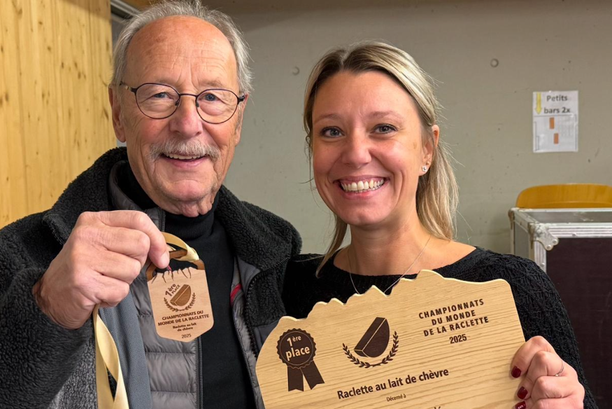 La raclette au lait de chèvre de la fromagerie Beaudé de Montferrat (38) sacrée championne du monde !